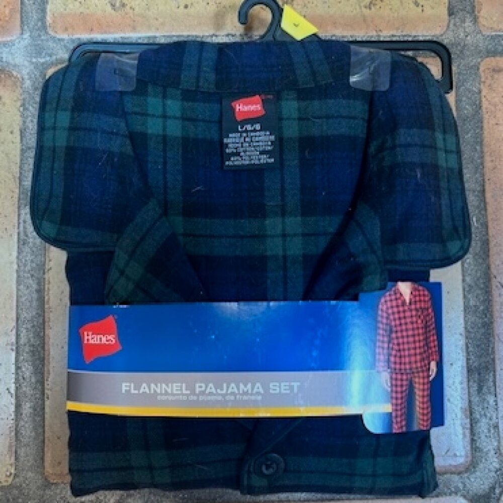 Women's Large Flannel Pajama Set by Hanes